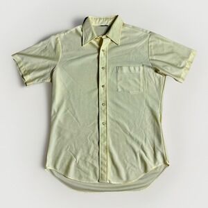 Vintage 70s Disco Shirt Men's Medium 15.5 Yellow Pocket Qiana Dupont Nylon USA